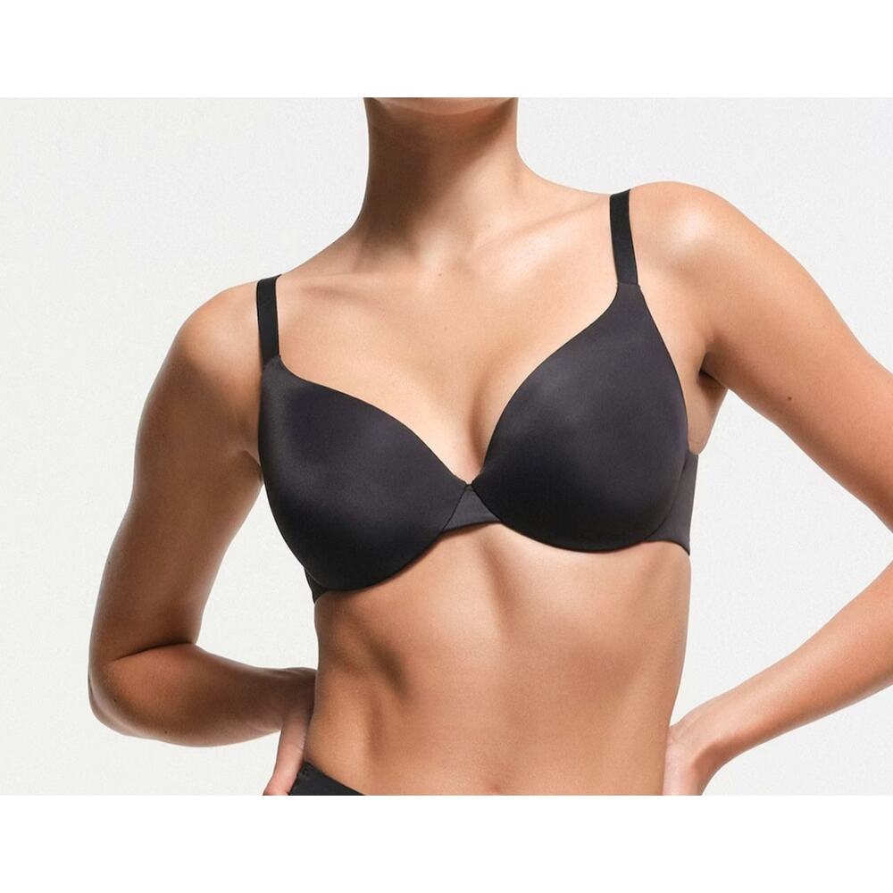 NWT Skims Smoothing Intimates Full Coverage Bra 32B Onyx Black Seamless